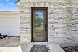 13953 Buckskin Dr, Willis, TX 77378 - Photo 2