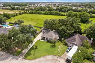 3607 Blue Wing Dr, Dickinson, TX 77539 - Photo 6
