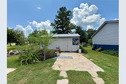 317 Crews Way, West Columbia, TX 77486 - Photo 46
