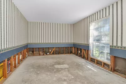 5306 Green Springs Drive, Houston, TX 77066 - Photo 6