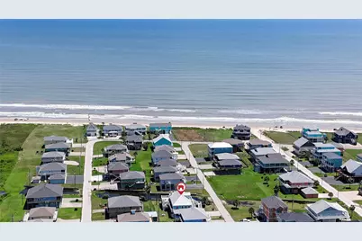 942 Kent, Crystal Beach, TX 77650 - Photo 6