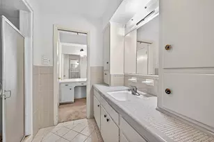 5507 Valkeith Dr, Houston, TX 77096 - Photo 36