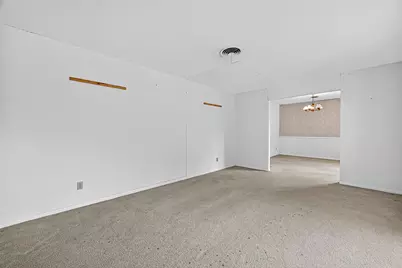 5507 Valkeith Drive, Houston, TX 77096 - Photo 10