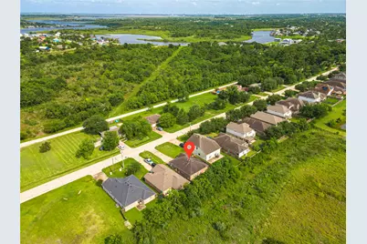4131 Country Club Drive, Dickinson, TX 77539 - Photo 4