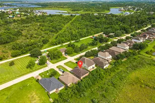 4131 Country Club Dr, Dickinson, TX 77539 - Photo 4