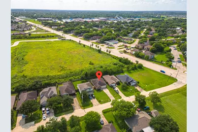 4131 Country Club Drive, Dickinson, TX 77539 - Photo 6