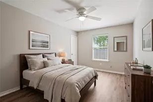 4131 Country Club Dr, Dickinson, TX 77539 - Photo 20
