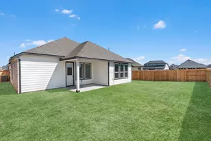 7803 Topaz Ridge Dr, Angleton, TX 77515 - Photo 20