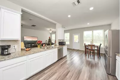 6050 Oakland Bluff Lane, Porter, TX 77365 - Photo 18