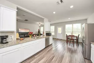 6050 Oakland Bluff Ln, Porter, TX 77365 - Photo 16