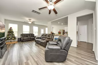 6050 Oakland Bluff Lane, Porter, TX 77365 - Photo 8