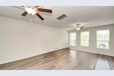 6050 Oakland Bluff Lane, Porter, TX 77365 - Photo 10