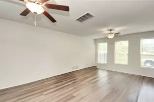 6050 Oakland Bluff Ln, Porter, TX 77365 - Photo 10