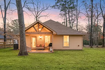 91 Hillsborough Drive, Huntsville, TX 77340 - Photo 2