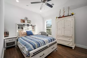 91 Hillsborough Dr, Huntsville, TX 77340 - Photo 32