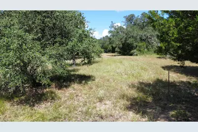 5796 County Road 122, Hallettsville, TX 77964 - Photo 2