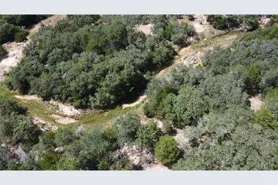 5796 County Road 122, Hallettsville, TX 77964 - Photo 6