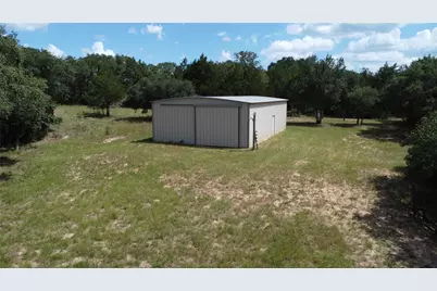 5796 County Road 122, Hallettsville, TX 77964 - Photo 14