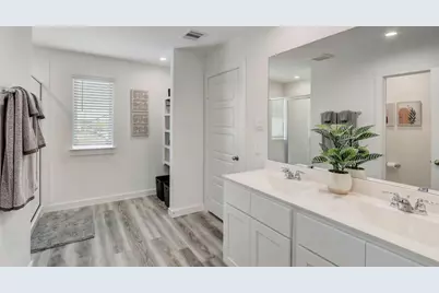 10415 Lancaster Forest Lane #C1, Houston, TX 77051 - Photo 8
