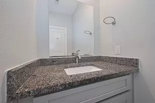 7926 Easter St, Houston, TX 77088 - Photo 10