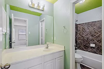 7507 Trail Hollow, Missouri City, TX 77459 - Photo 30