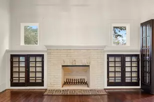 452 N Jackson St, La Grange, TX 78945 - Photo 10