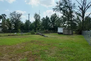 8522 Rinn St, Houston, TX 77078 - Photo 22