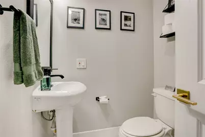 115 E 44th Street, Houston, TX 77018 - Photo 10