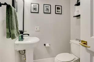 115 E 44th St, Houston, TX 77018 - Photo 10