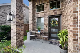 23719 Blackhaw Blossom Ln, Katy, TX 77493 - Photo 2