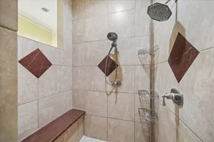 30 Turtle Cove Ct, Kingwood, TX 77346 - Photo 26