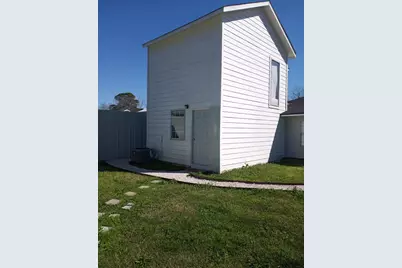 6414 Crestridge Street, Houston, TX 77033 - Photo 6