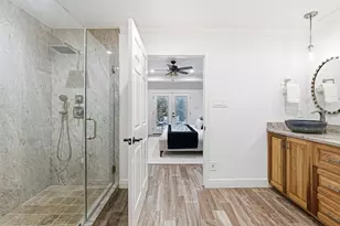 1320 Woodvine Dr, Houston, TX 77055 - Photo 28