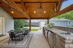 1320 Woodvine Dr, Houston, TX 77055 - Photo 6