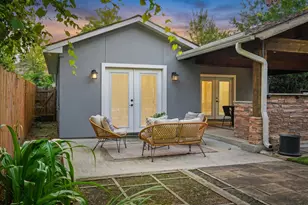 1320 Woodvine Dr, Houston, TX 77055 - Photo 4