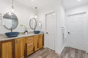 1320 Woodvine Dr, Houston, TX 77055 - Photo 30