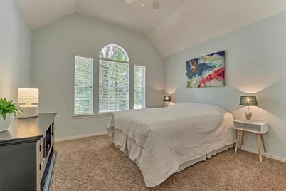 14 Kenmare Court, The Woodlands, TX 77382 - Photo 34