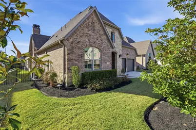 73 Madrone Terrace Place, The Woodlands, TX 77375 - Photo 4