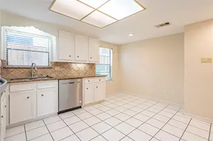 2306 Potomac Dr, Houston, TX 77057 - Photo 14