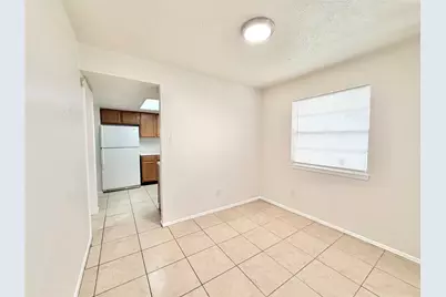 2218 Green Knoll Drive, Houston, TX 77067 - Photo 8