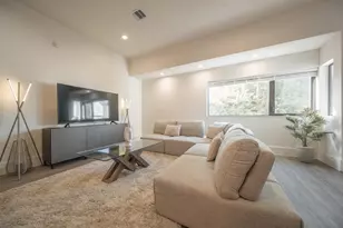 2212 Francis St, Houston, TX 77004 - Photo 4