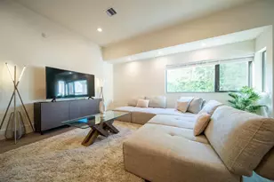 2212 Francis St, Houston, TX 77004 - Photo 10