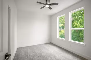 1224 E 23rd St, Houston, TX 77009 - Photo 26