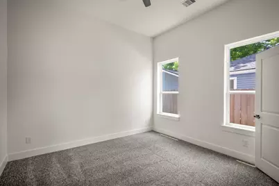 1224 E 23rd Street, Houston, TX 77009 - Photo 22
