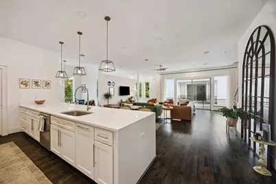 2007 Brun Street #C, Houston, TX 77019 - Photo 12