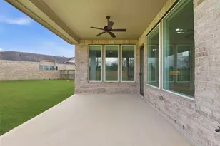 3431 Mckinney Ridge Dr, Houston, TX 77059 - Photo 38