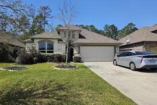2833 Bretton Woods Dr, Conroe, TX 77301 - Photo 2