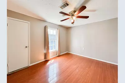132 Grothe Lane, Houston, TX 77022 - Photo 14