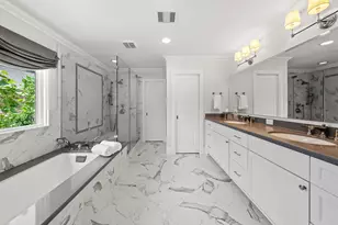 13614 Apple Tree Rd, Houston, TX 77079 - Photo 10