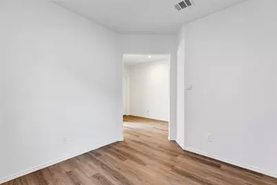 615 Meadowknoll Drive, Crosby, TX 77532 - Photo 8